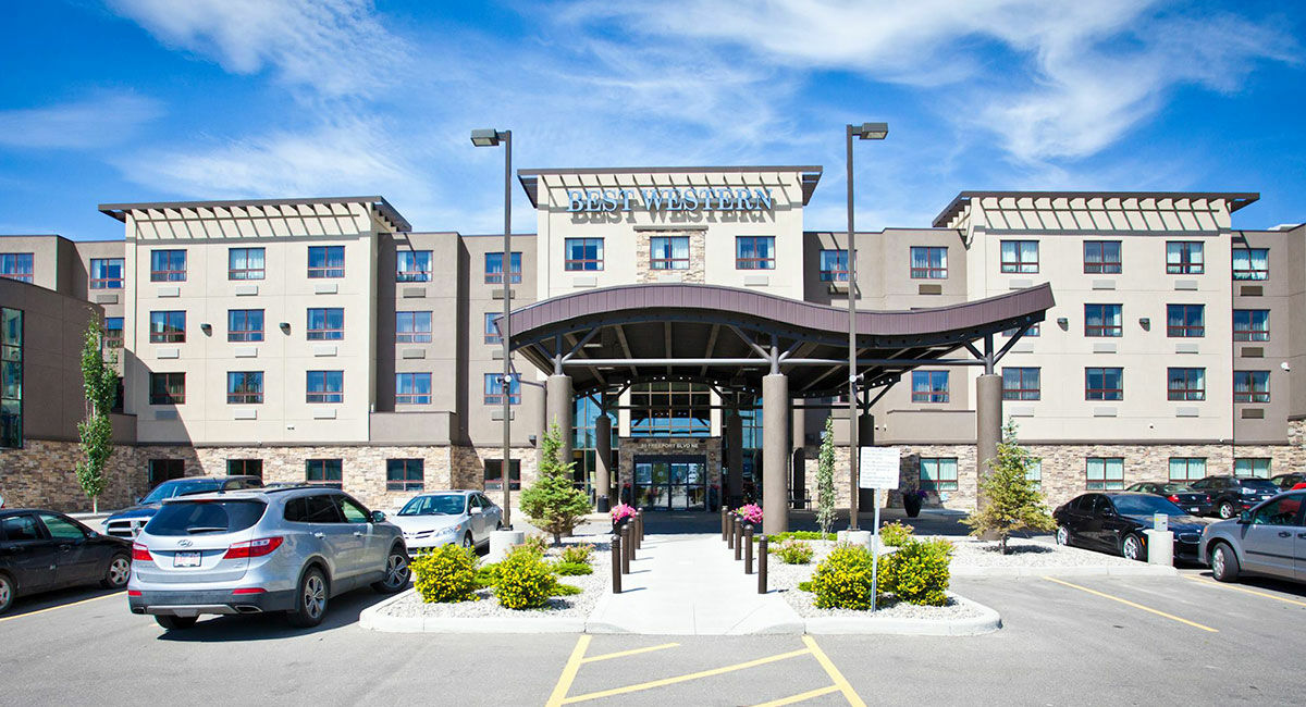 Best Western Premier Freeport Inn Calgary Airport Bagian luar foto